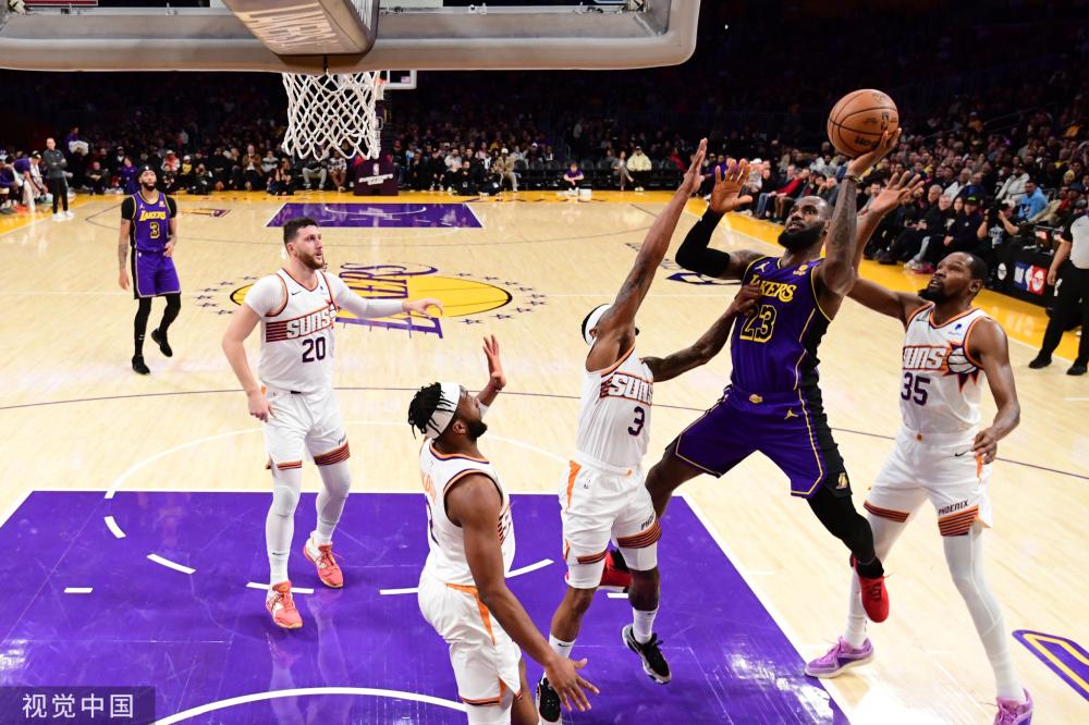 球先锋赛中 球先锋赛中